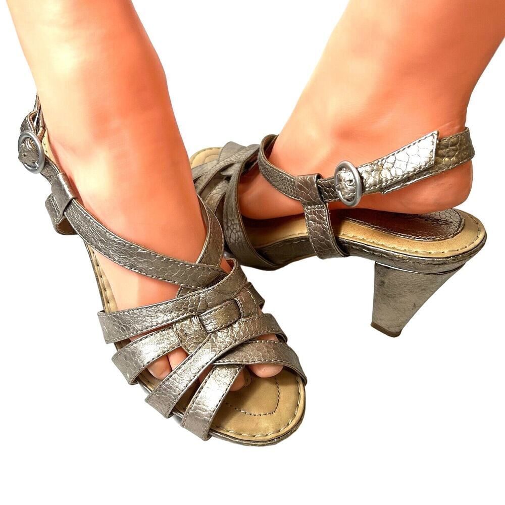 Born Crown Womens Sz 9M Heeled Sandals Bronze Leather Sling Back Peep Toe Casual